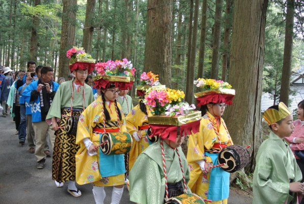 百村の百堂念仏舞